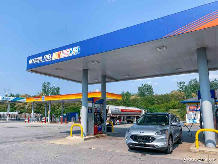 For 2 hours only, gas station near Fort Wayne airport offers 50 cents off per gallon