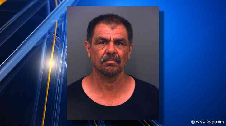 Wanted sex offender found in tree trying to flee from deputies