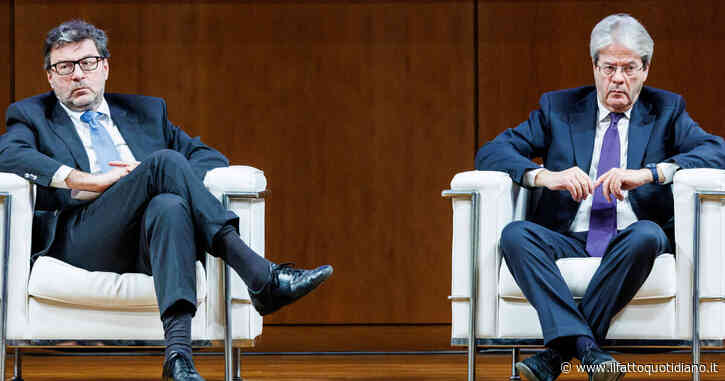 Botta e risposta tra Giorgetti e Gentiloni sul Pnrr. “Progetti che ricordano i piani in Urss”, “Il problema è non essere in grado di attuarlo”