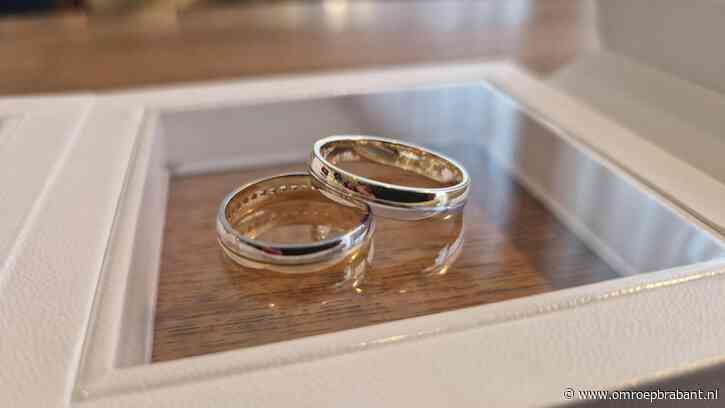 Mariëlla en Thomas kunnen toch trouwen, goudsmid komt razendsnel in actie