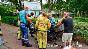 112-nieuws: meisje (8) met voet tussen spaken fiets • diefstal scheermesjes