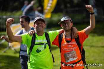 Eerste deelnemers BoslandTrail komen aan na zware nacht: “Vlak na het vertrek een wolkbreuk”