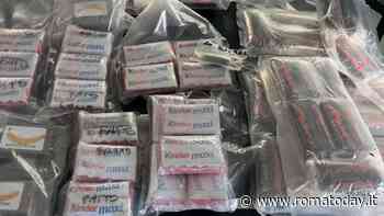 Droga a sorpresa, cocaina e hashish al posto della cioccolata