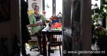 Jacques reist met Lego langs getraumatiseerde tieners: ‘Wellicht heeft het bezoek voor mij ook een therapeutische werking’