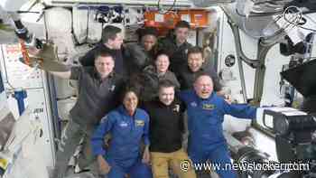 Astronauten NASA die voor een week de ruimte in gingen kunnen pas in 2025 terug