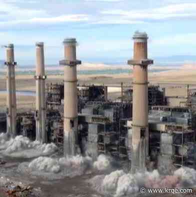 VIDEO: Smokestacks demolished at northwest New Mexico power plant