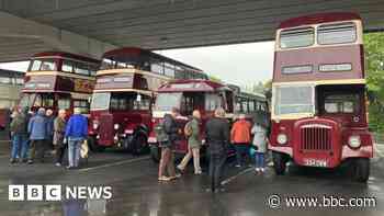 Vintage buses tour city to mark anniversary