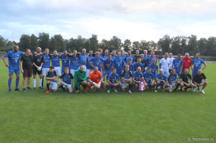 Oud-FC Emmen debuteert met nederlaag tegen vv Emmen