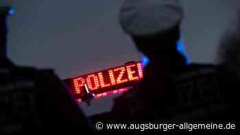 Betrunkener Radfahrer attackiert Polizeibeamte