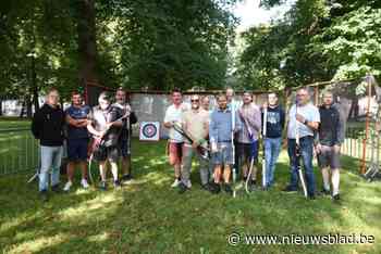 Sint-Sebastiaansgilde houdt Schuttersfeesten om overleden keizer te herdenken