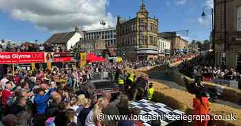 More than 12,000 people pack the streets for 2024 Soapbox Challenge
