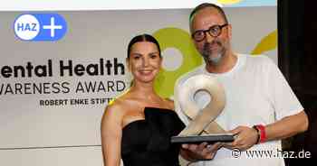 Hannover: Kurt Krömer mit Preis der Robert-Enke-Stiftung geehrt