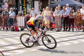 IN BEELD. Dag vol feest voor honderdste editie Schaal Sels wielerwedstrijd