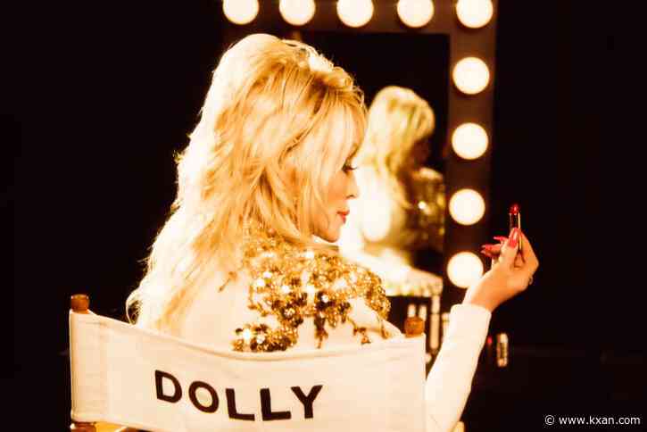 Dolly Parton launches cosmetics line 'Dolly Beauty'