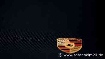 Porsche-Cabrio überschlägt sich in München - Fahrer (57) tot