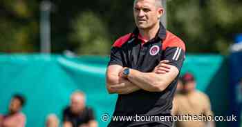 Dolphins host Wimborne Town in bank holiday derby clash