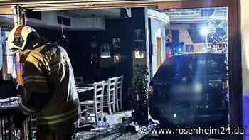 Auto rast in Restaurant im Salzburger Land: Acht teils Schwerverletzte - darunter auch Deutsche