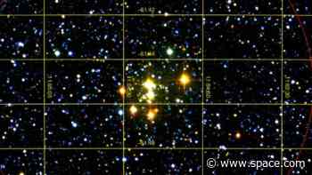 Rare Milky Way star cluster is packed with red supergiants 1 million times brighter than the sun