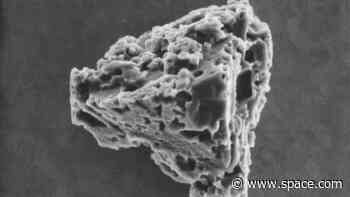 Ancient grains of dust from space can be found on Earth − and provide clues about the life cycle of stars