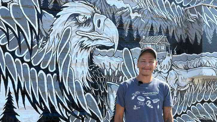 Artist brings life to an Edmonton alley