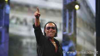 Venditti insulta per errore una ragazza disabile poi si scusa: "Non sono un mostro"