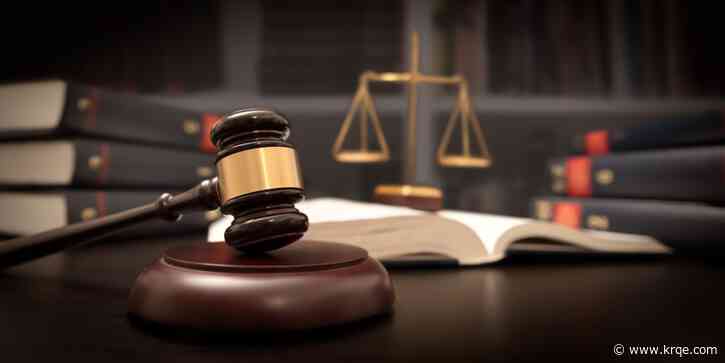 Man accused in deadly crash will stay behind bars through trial