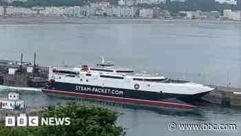 Ferry sailings resume after morning cancellations