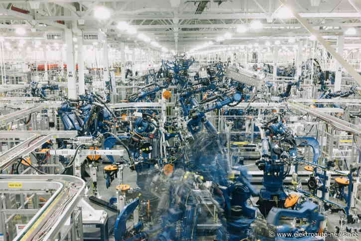 Feuer im Rivian-Werk in Illinois: Ursache weiterhin unklar