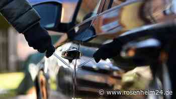 Rentnerin (72) zerkratzt über 30 Autos in Bayern und löst Feuerwehreinsatz aus