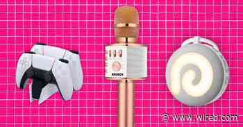 44 Best Cheap Gear Under $30 (2024): Phone Cases, Bags, and More