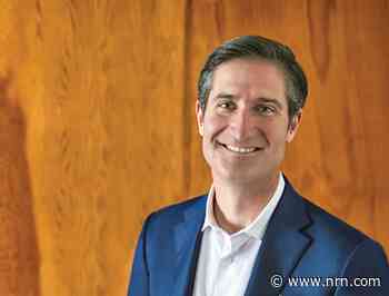 Maze vs. Oches: The editors in chief at RB and NRN debate Starbucks’ Brian Niccol hire