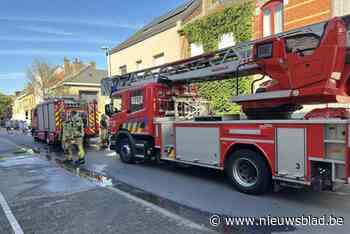 Bewoner naar ziekenhuis na brand in Nieuwstraat in Bredene: “Pand tijdelijk onbewoonbaar”