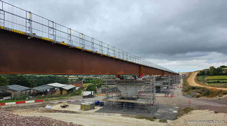Congestion and curves – challenges in constructing HS2 in the Chilterns