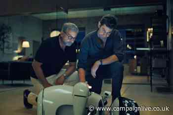 Lavazza ad teams up robot with US stars of The Office