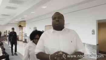 Singer Sean Kingston and mom back in court in $1 million fraud case