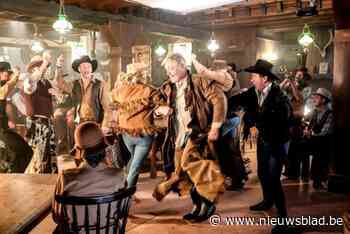 Westerndorp El Paso in Wuustwezel decor voor tv-spot Schlagerfestival 2025 Wild Wild West: “Je wordt hier gewoon cowboy”