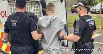 Two men arrested on suspicion of drug dealing in Harlow