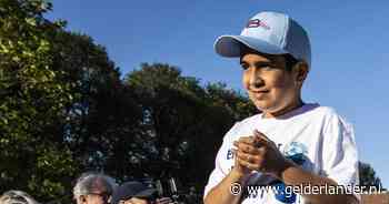 Mikael had altijd al een moeder én een vader: waarom komt die laatste nu pas in beeld?