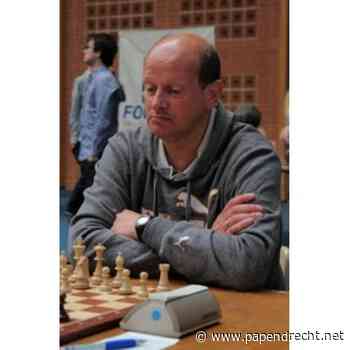 Regionale schaakclub Sliedrecht maakt van clubblad een clubboek met record 130 pagina's