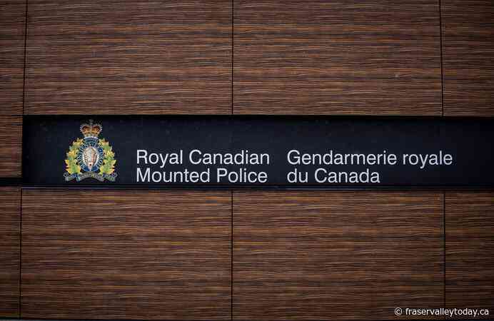 Man arrested after violent carjacking at B.C. airport: RCMP