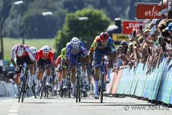 Milan werpt zich op tot Renewi Tour- en EK-favoriet, Philipsen strandt in het wiel: “Late lekke band kostte me krachten”