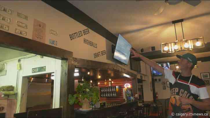 First glasses raised at Cardston, Alta., restaurant after prohibition lifted