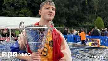 Gravy wrestling win down to bigger moves, champion says