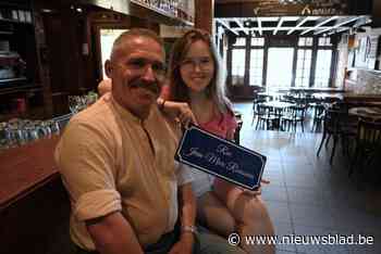 Na plots overlijden zaakvoerder nemen Kitana (20) en papa Andy (51) Bierhuis De Mythe over: “Er zal hier altijd een deeltje Jean-Marc en Lies blijven”