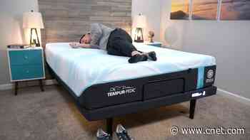 Tempur-Pedic Luxe Breeze Review 2024: Maximum Cooling at a Premium Price