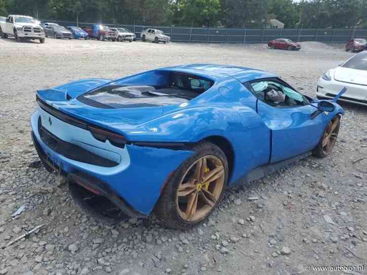 Waar zijn de sleutels van deze Ferrari 296?