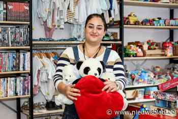 Wardi doorloopt met succes arbeidstraject in De Kringwinkel: “Nu droom ik van een job in de kinderopvang”