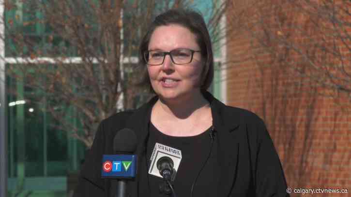 Medicine Hat mayor's powers, salary restored following judicial review