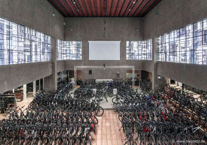 Neue Perspektiven für Kirchenbauten
 - Ausstellung in Essen