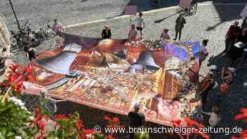 NS-Schatten: Braunschweigs Wollermann-Wandteppich wankt